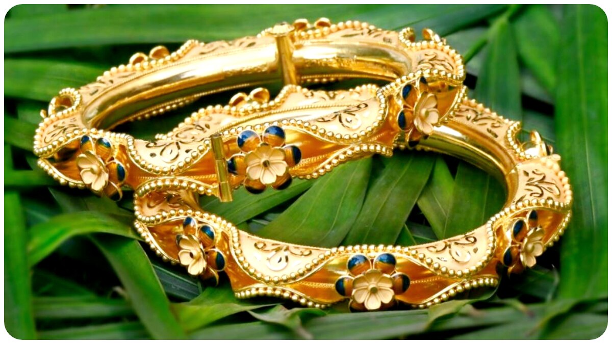 Gold, Silver Price: ধনতেরাসের আগে রেকর্ড দর থেকে ৪১৯৯ টাকা সস্তায় সোনা, বাড়ল রুপোর দাম