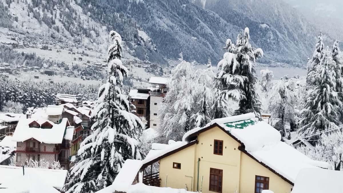 কাশ্মীর, হিমাচল ও উত্তরাখণ্ডে ব্য়াপক তুষারপাত কাশ্মীর, হিমাচল ও উত্তরাখণ্ডে ব্য়াপক তুষারপাত