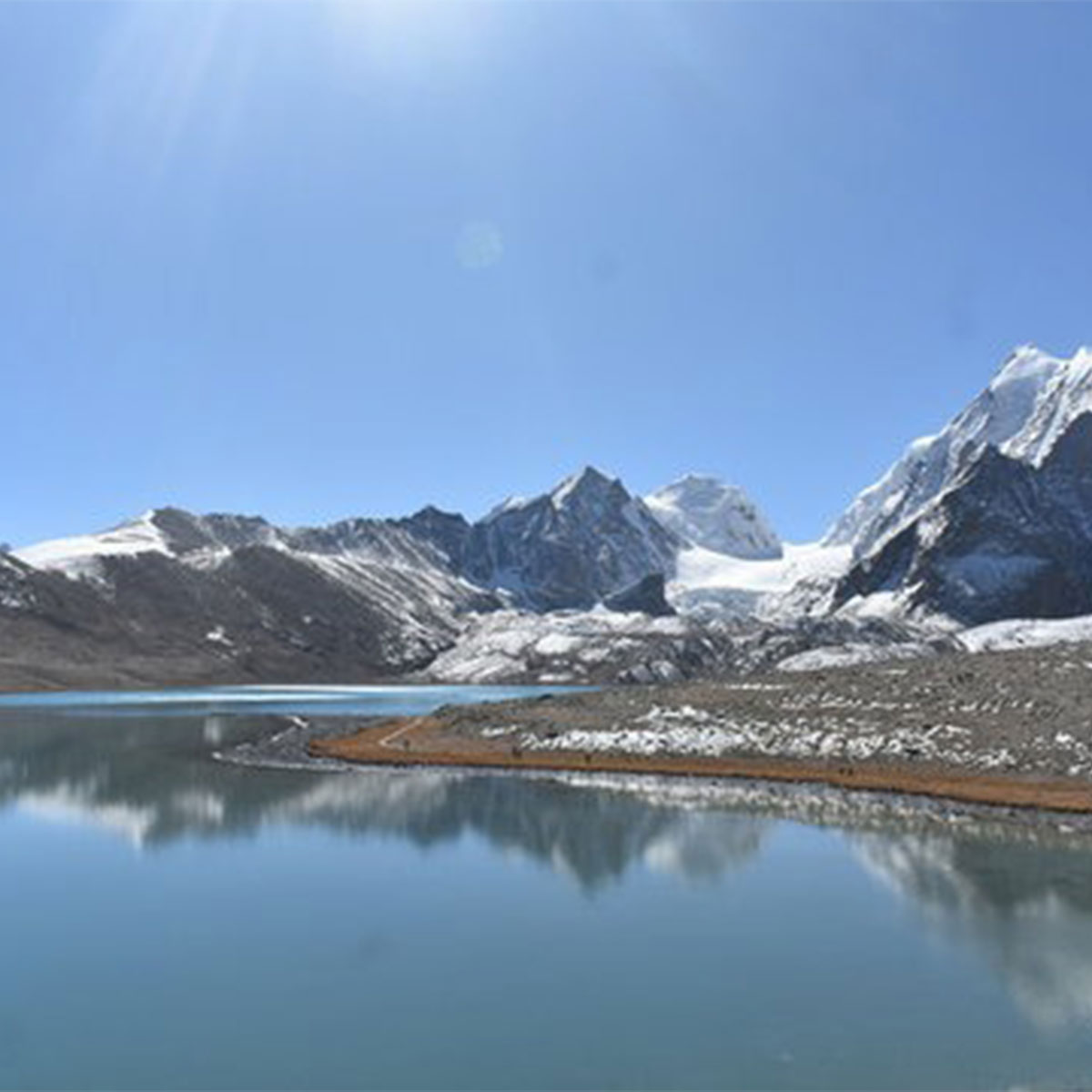 লাচুং খুলছে