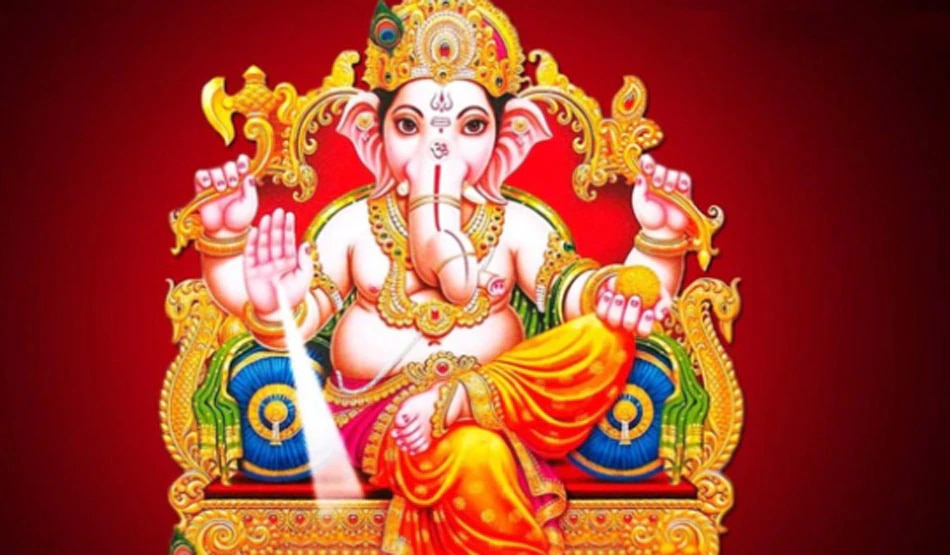 দোকান, কারখানা এবং ব্যবসা প্রতিষ্ঠানের পুজোর ঘরে গণেশ