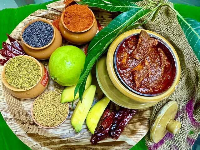 ঘরে বসে আয়
