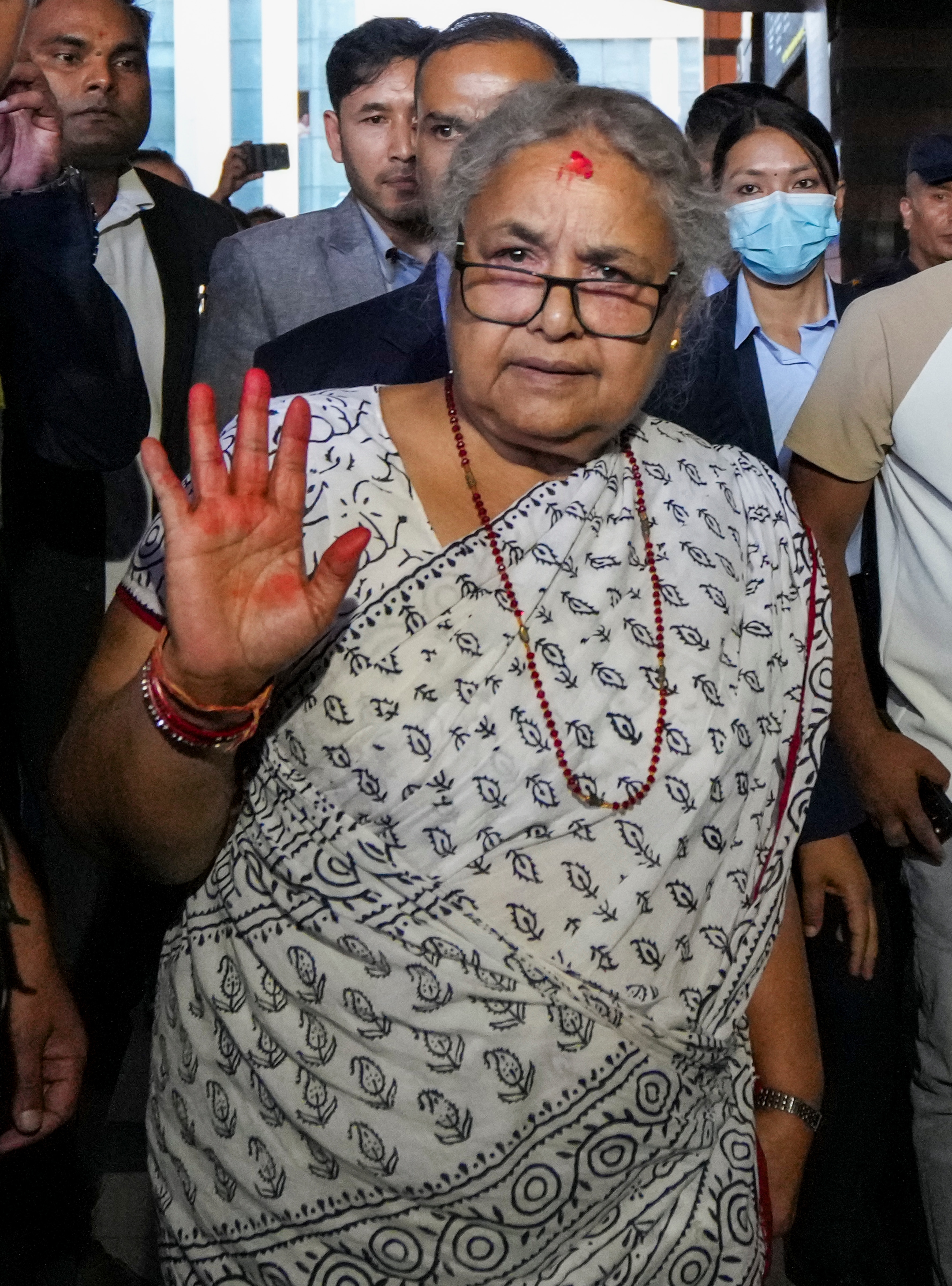  নতুন মন্ত্রিসভা গঠন