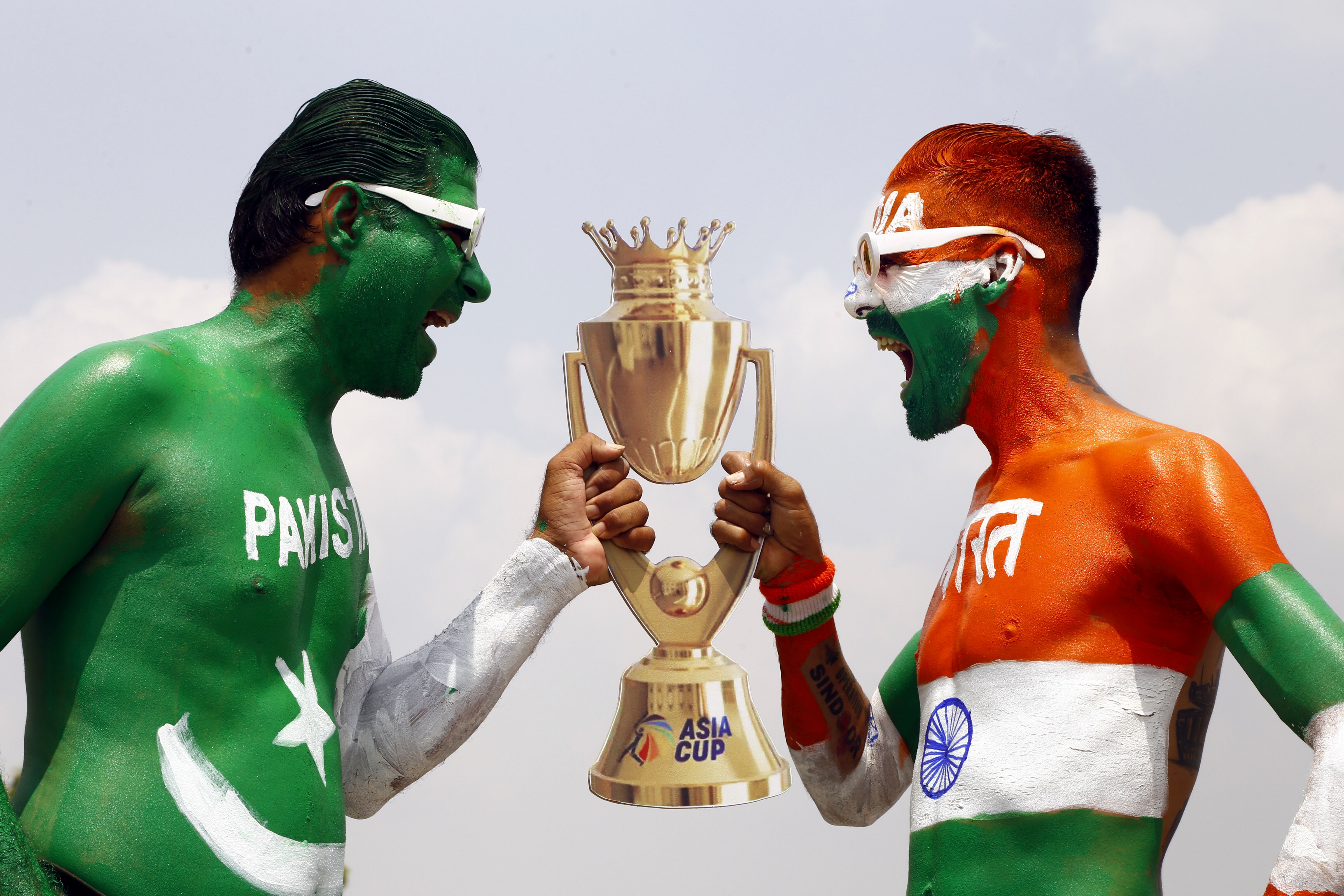 ব্যাপক গায়ে লেগেছে পাক দলের