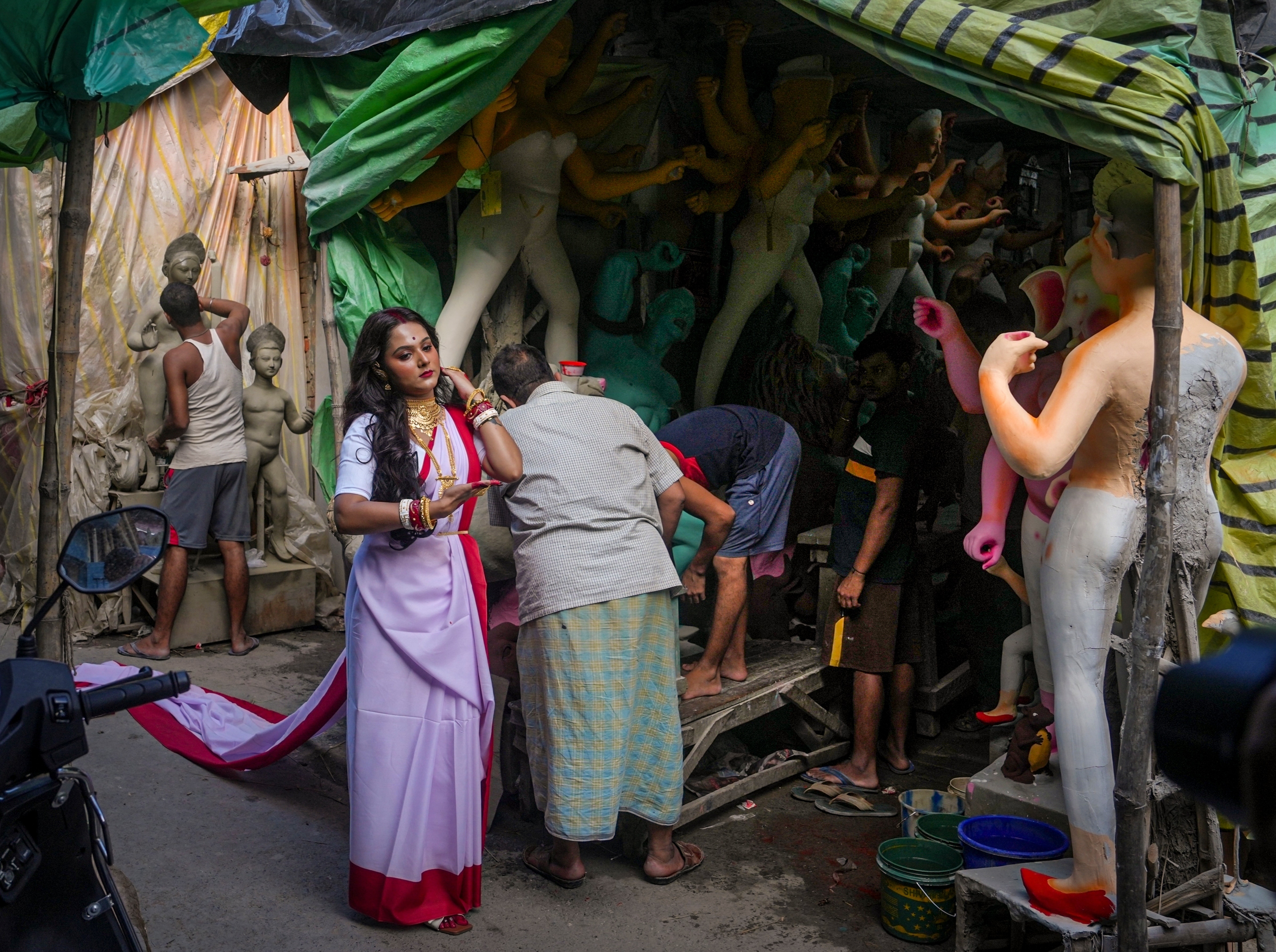  হটলিস্টে চলে আসে কুমোরটুলি
