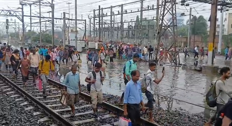 শহিদ ক্ষুদিরাম থেকে ময়দান 