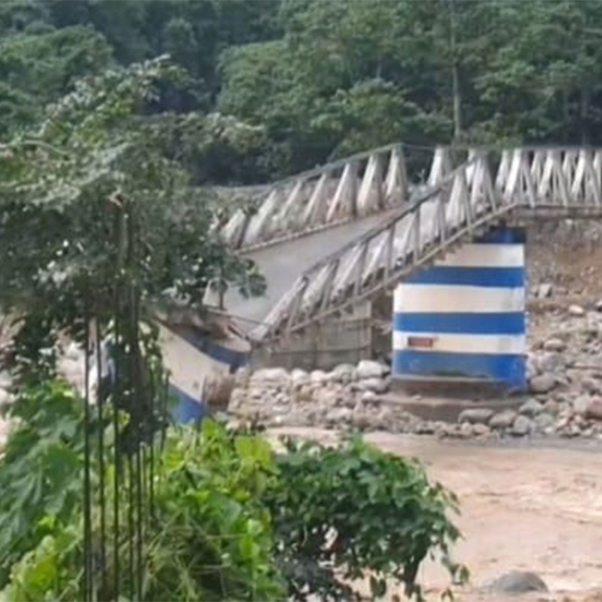 দুধিয়া সেতু দুধিয়া সেতু