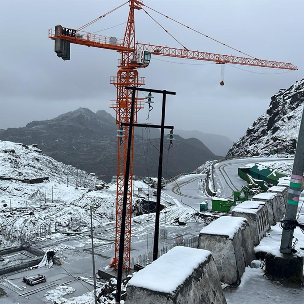 তুষারপাত তুষারপাত