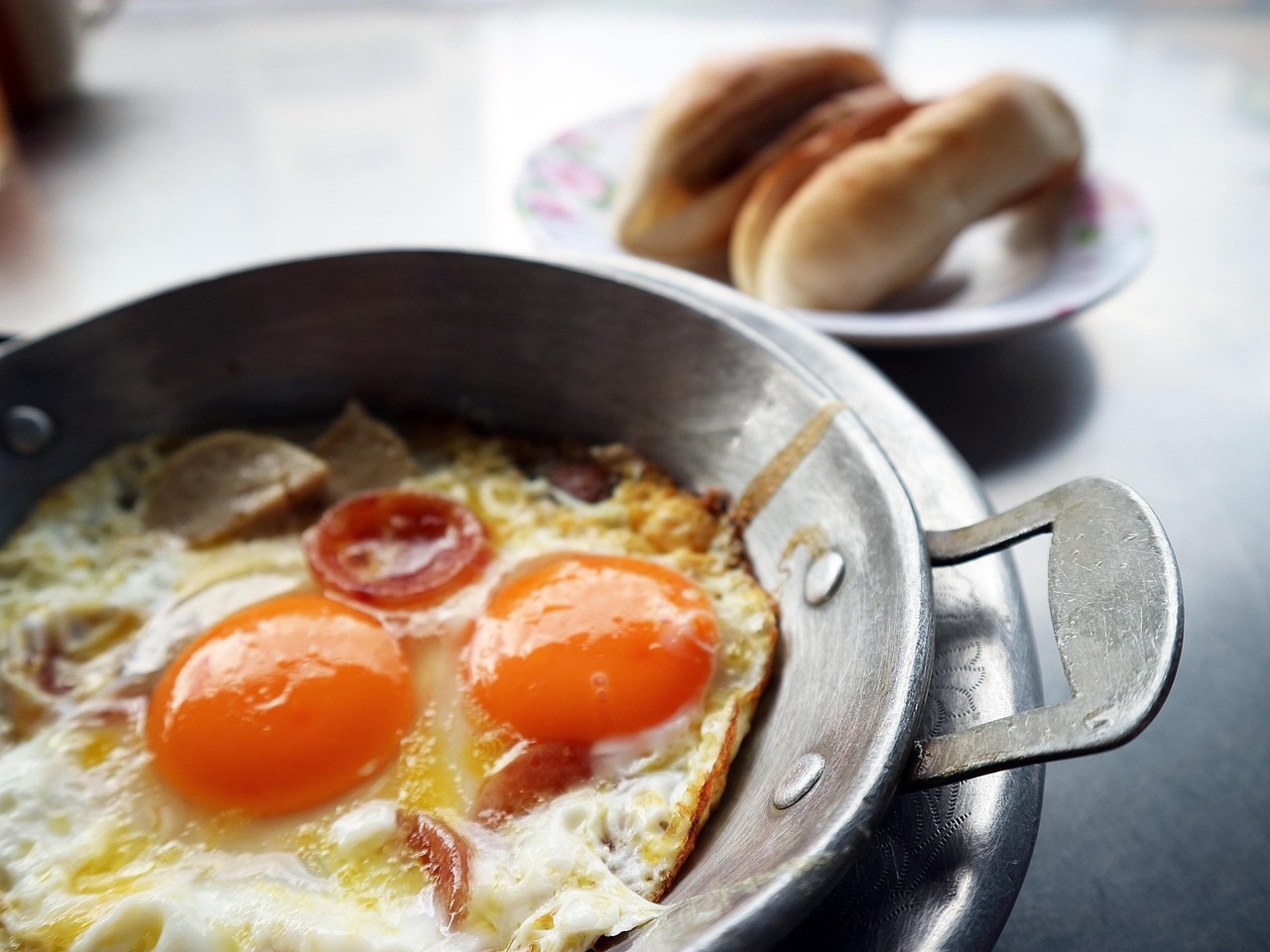 Real vs Fake Egg 