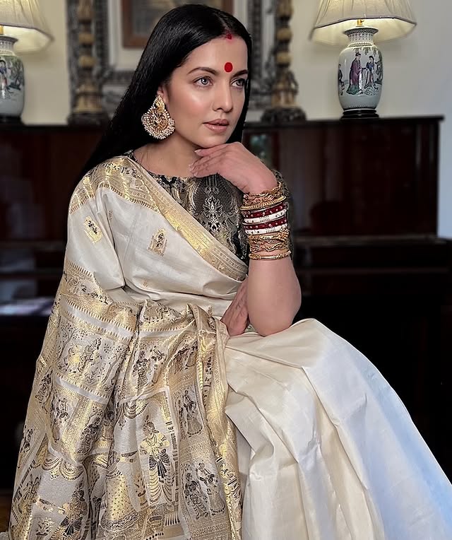 সেলিনা জেটলি