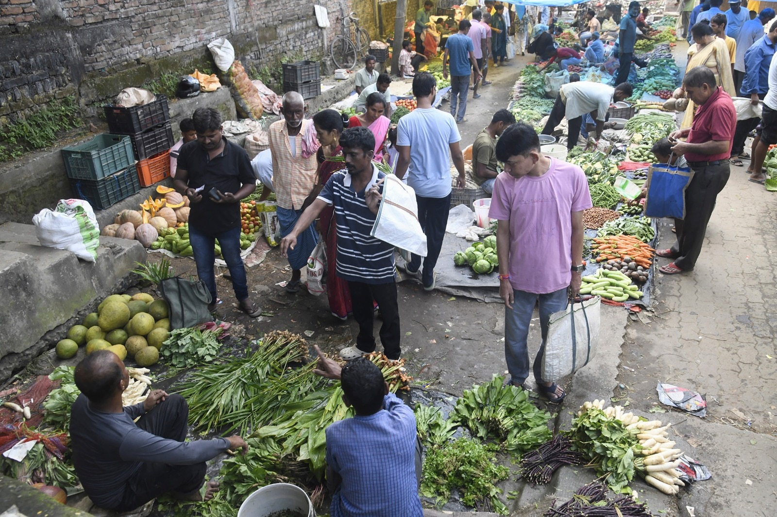 ছটপুজোয় বন্ধ থাকছে রবীন্দ্র সরোবর, কলকাতার কোন কোন ঘাটে পুজো?  ছটপুজোয় বন্ধ থাকছে রবীন্দ্র সরোবর, কলকাতার কোন কোন ঘাটে পুজো?