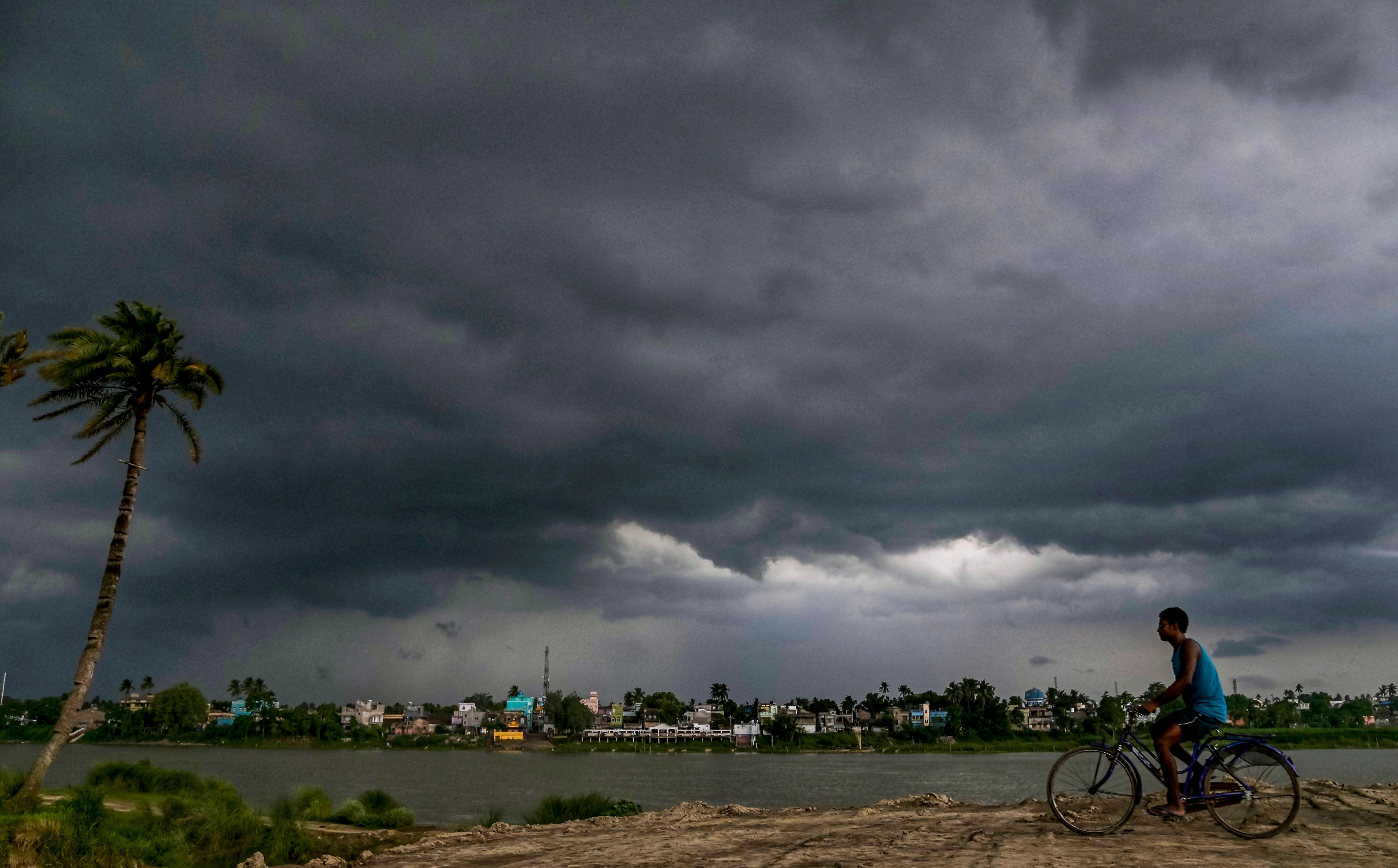 উত্তর ও দক্ষিণ ২৪ পরগনা উত্তর ও দক্ষিণ ২৪ পরগনা