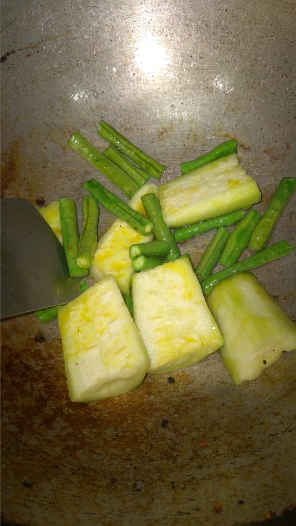 সবজি ভেজে নিন