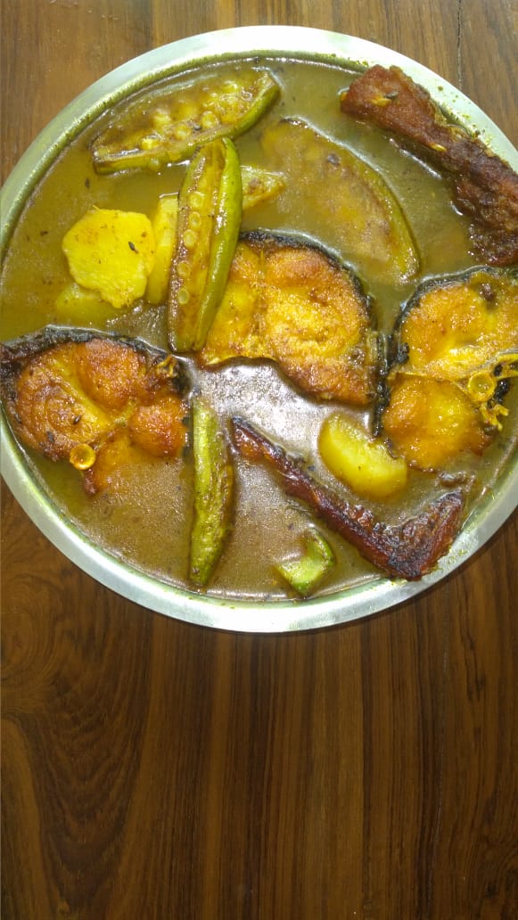মাছের ঝোল রেডি
