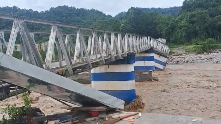 দুধিয়া ও মিরিক দুধিয়া ও মিরিক