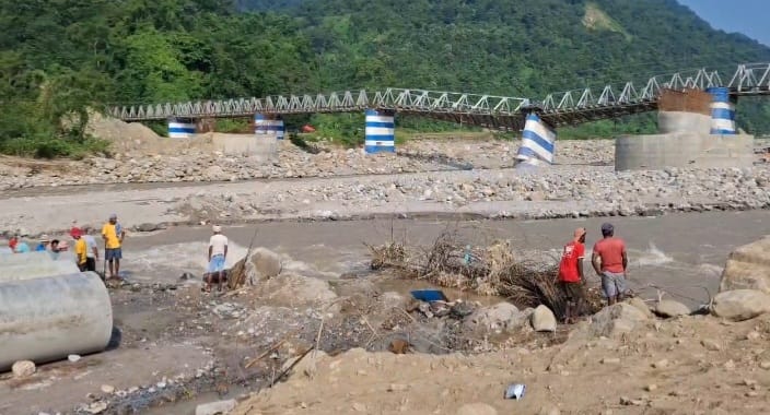 দুধিয়া ও মিরিক দুধিয়া ও মিরিক