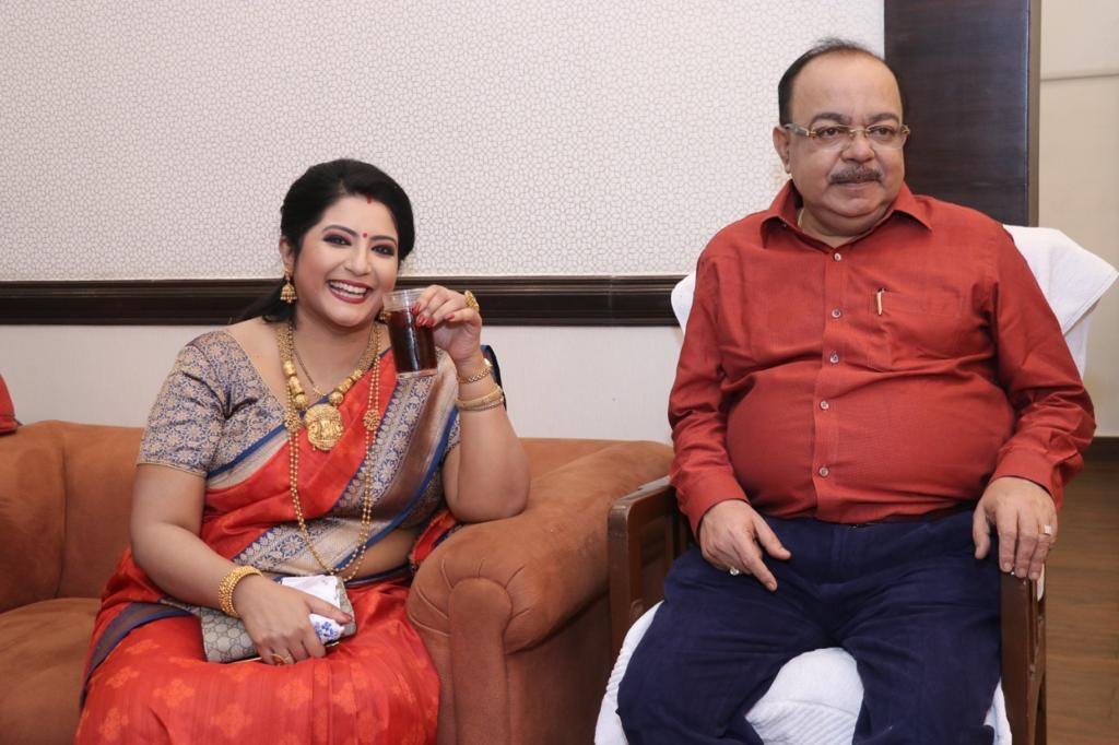 দলের ফেরার আগেই সরকারি পদ