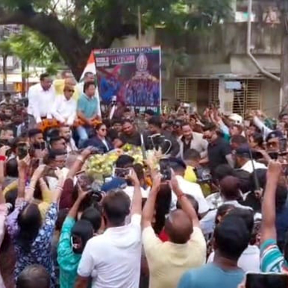 রিচা ঘোষ রিচা ঘোষ