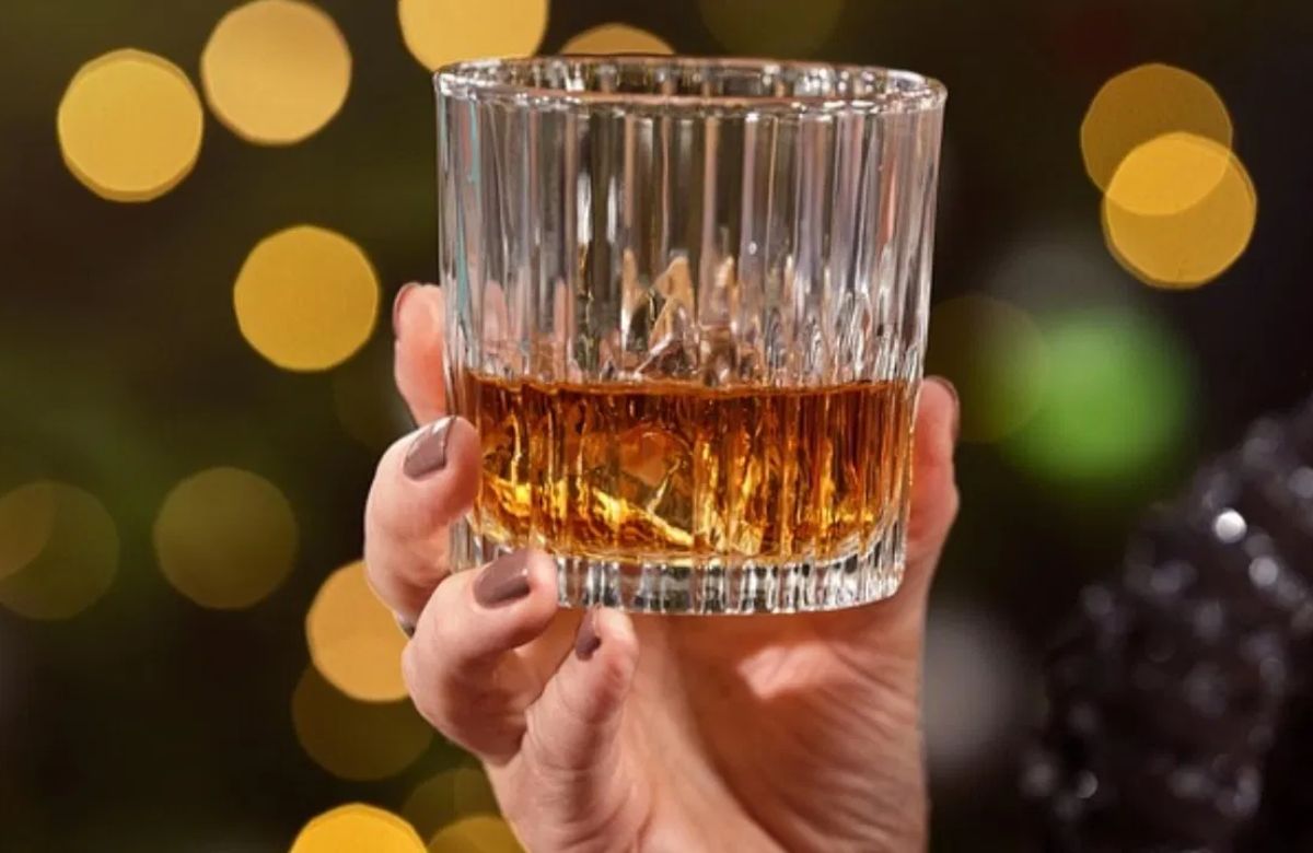 Scotch vs Whisky Scotch vs Whisky