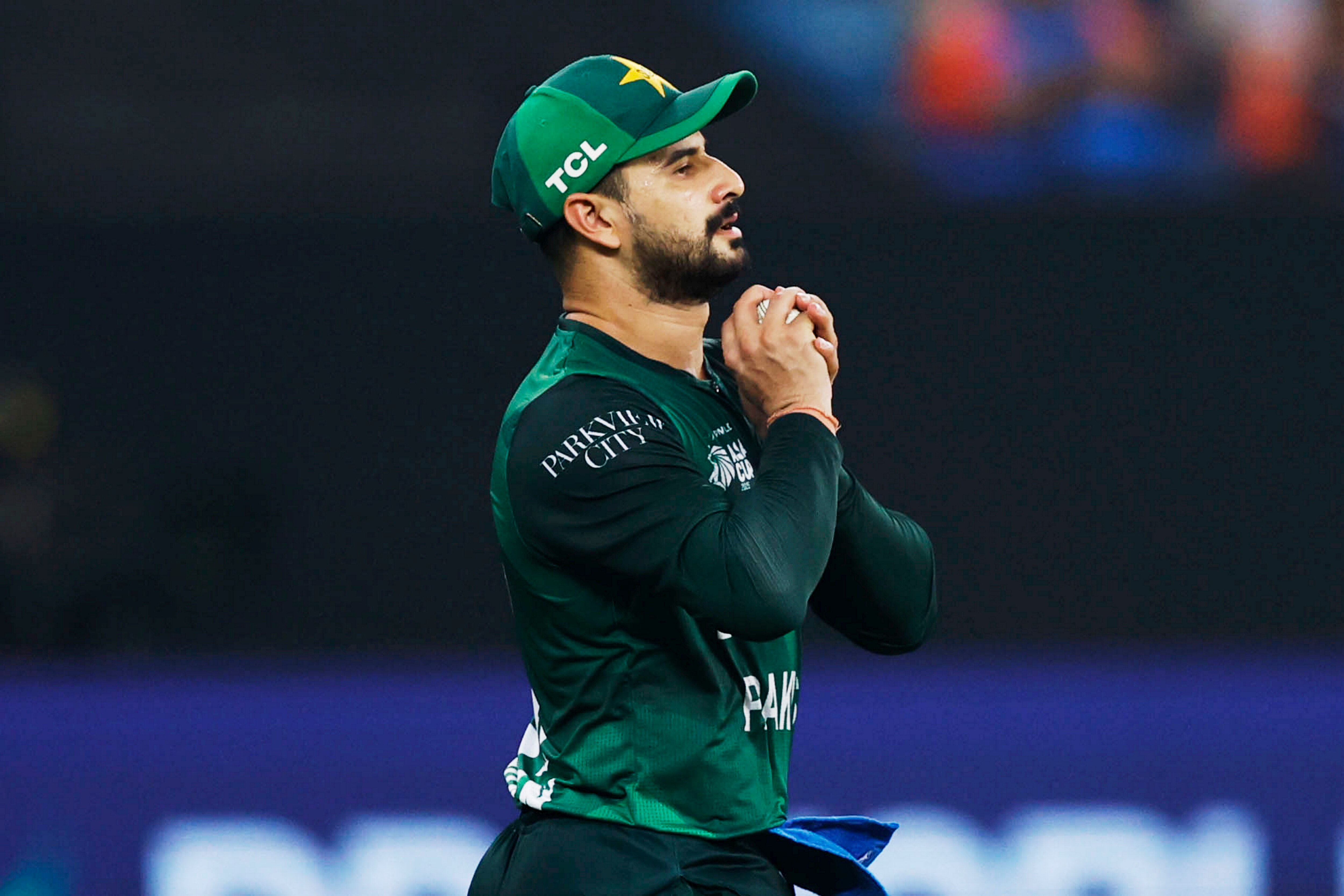 হারিস রউফকে যোগ্য শাস্তি ICC-র, সূর্যকে দিতে হবে শুধু জরিমানা হারিস রউফকে যোগ্য শাস্তি ICC-র, সূর্যকে দিতে হবে শুধু জরিমানা