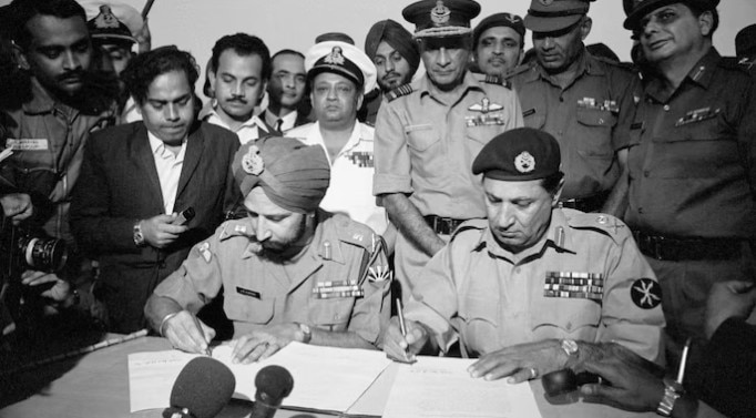 দেশের ভেতরেও টানাপোড়েন