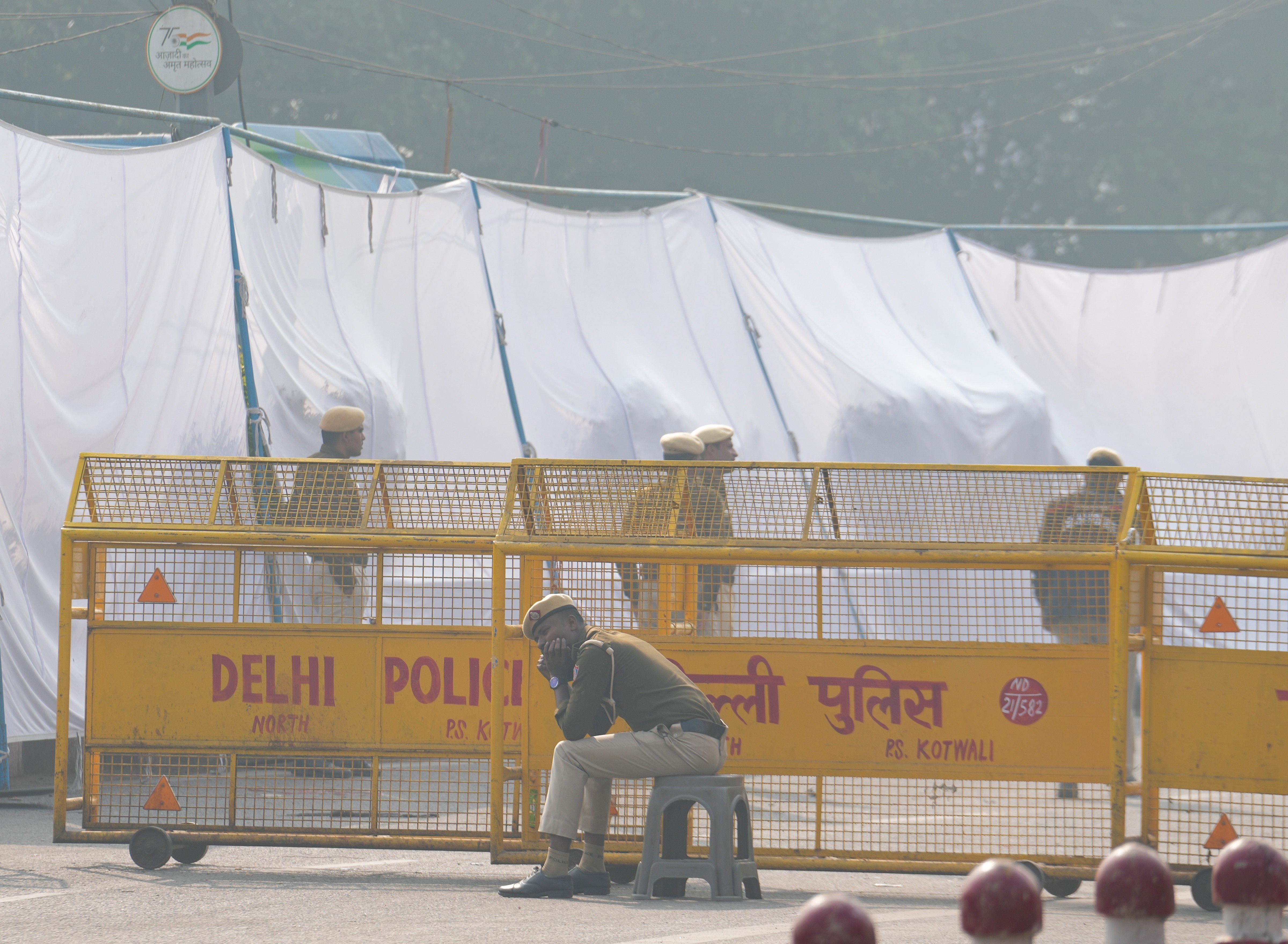 ভুটান থেকে ফিরেই দিল্লির LNJP হাসপাতালে প্রধানমন্ত্রী নরেন্দ্র মোদী ভুটান থেকে ফিরেই দিল্লির LNJP হাসপাতালে প্রধানমন্ত্রী নরেন্দ্র মোদী