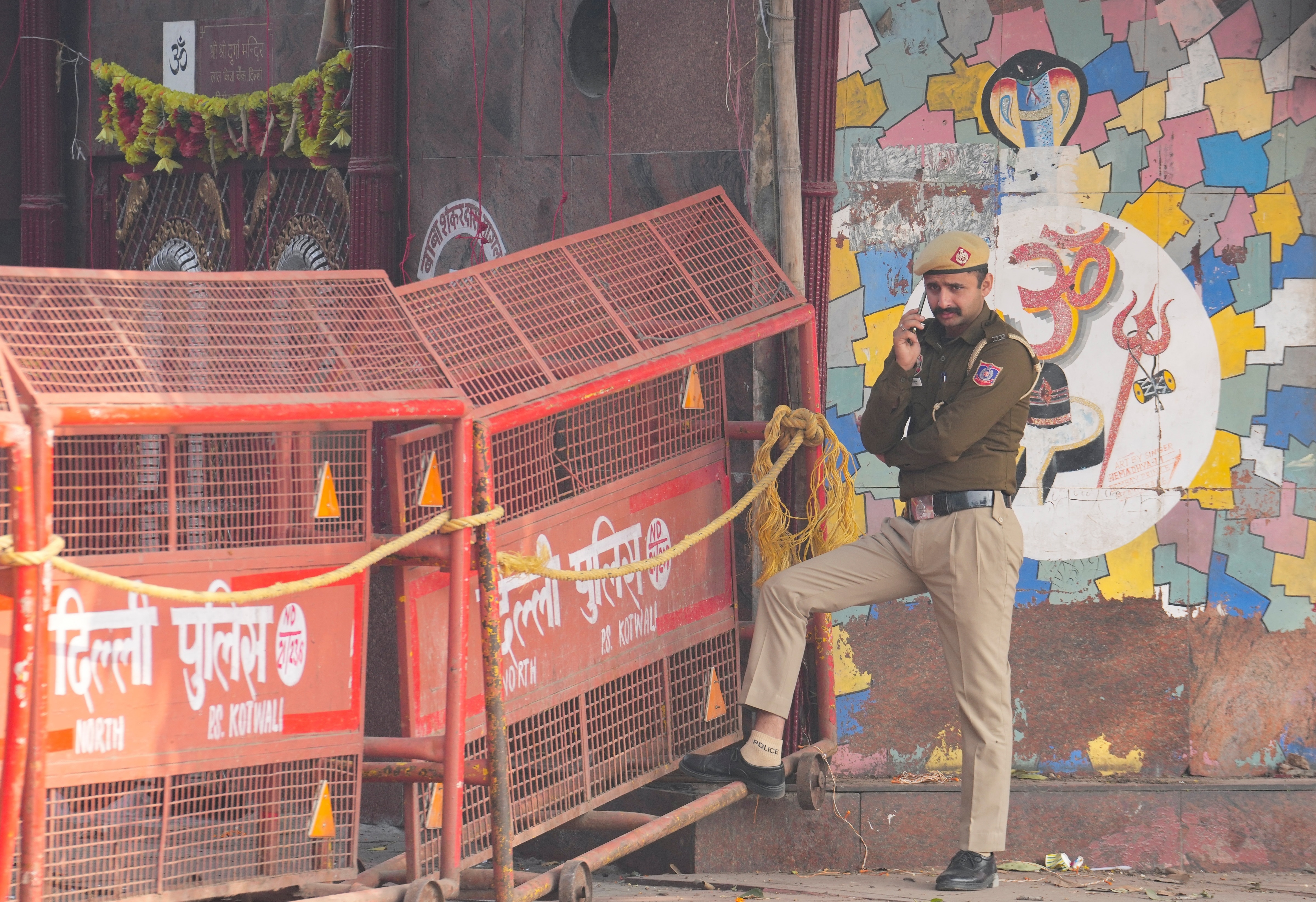 ভুটান থেকে ফিরেই দিল্লির LNJP হাসপাতালে প্রধানমন্ত্রী নরেন্দ্র মোদী ভুটান থেকে ফিরেই দিল্লির LNJP হাসপাতালে প্রধানমন্ত্রী নরেন্দ্র মোদী