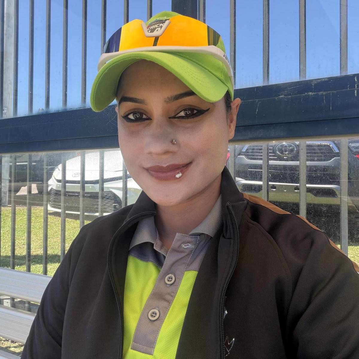 তবে স্বাভাবিক ভাবেই সমস্ত অভিযোগ উড়িয়ে দিয়েছেন মঞ্জুরুল। পাল্টা অভিযোগ করেছেন তিনিও। বলেন, ‘পুরোটাই মিথ্যে। অন্য ক্রিকেটারদের জিজ্ঞেস করুন, আমি কেমন আচরণ করতাম!’ তবে স্বাভাবিক ভাবেই সমস্ত অভিযোগ উড়িয়ে দিয়েছেন মঞ্জুরুল। পাল্টা অভিযোগ করেছেন তিনিও। বলেন, ‘পুরোটাই মিথ্যে। অন্য ক্রিকেটারদের জিজ্ঞেস করুন, আমি কেমন আচরণ করতাম!’