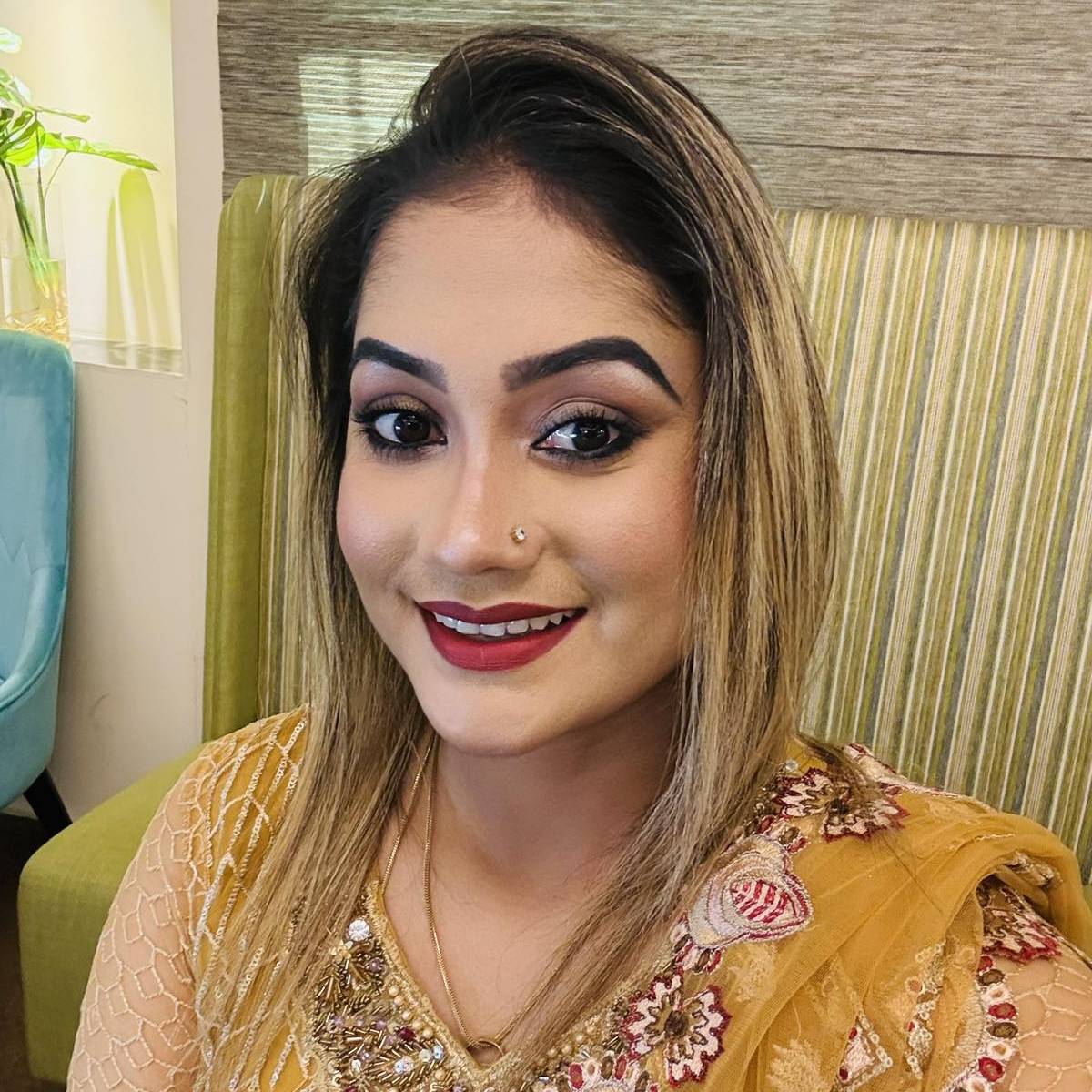 জাহানারা আরও জানান, ২০২২ বিশ্বকাপ চলাকালীন ফের মঞ্জুরুল তাঁকে প্রস্তাব দেন। বারবার জানানো সত্ত্বেও বোর্ড নীরব থাকে। ওই সময়ই তিনি বুঝতে পারেন, তাঁর প্রতি আচরণ শুধু অশালীন নয়, শারীরিক সীমা লঙ্ঘনেরও চেষ্টা চলেছে। জাহানারা আরও জানান, ২০২২ বিশ্বকাপ চলাকালীন ফের মঞ্জুরুল তাঁকে প্রস্তাব দেন। বারবার জানানো সত্ত্বেও বোর্ড নীরব থাকে। ওই সময়ই তিনি বুঝতে পারেন, তাঁর প্রতি আচরণ শুধু অশালীন নয়, শারীরিক সীমা লঙ্ঘনেরও চেষ্টা চলেছে।