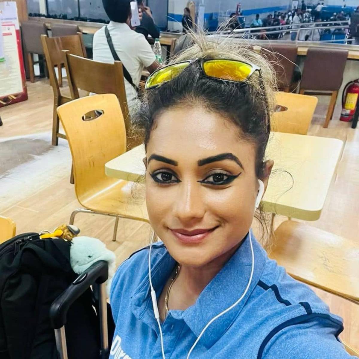 জাহানারা এক ইউটিউব চ্যানেলকে দেওয়া সাক্ষাৎকারে অভিযোগ ২০২২ সালের মেয়েদের ওয়ানডে বিশ্বকাপে টিম ম্যানেজমেন্টের একাধিক সদস্যের কাছ থেকে অশালীন প্রস্তাব পেয়েছিলেন বলে দাবি জাহানারার। জাহানারা এক ইউটিউব চ্যানেলকে দেওয়া সাক্ষাৎকারে অভিযোগ ২০২২ সালের মেয়েদের ওয়ানডে বিশ্বকাপে টিম ম্যানেজমেন্টের একাধিক সদস্যের কাছ থেকে অশালীন প্রস্তাব পেয়েছিলেন বলে দাবি জাহানারার।