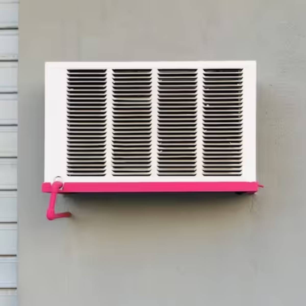 ৫-ইন-১ কনভার্টেবল এয়ার কন্ডিশনারটির কম্প্রেসারে ১০ বছরের ওয়ারেন্টি এবং পুরো পণ্যের উপর ১ বছরের ওয়ারেন্টি রয়েছে।