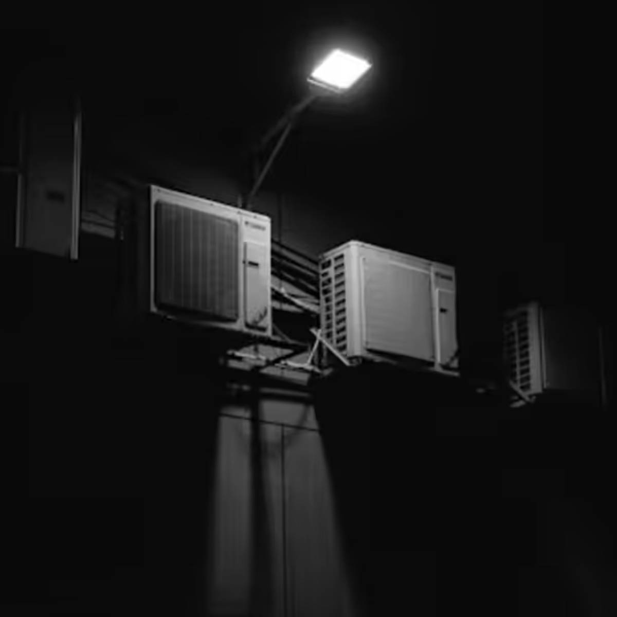 আপনি ব্যাংক অফার এবং অন্যান্য সুবিধাও নিতে পারেন। তবে, এই অফারগুলির সময়কাল জানা যায়নি।