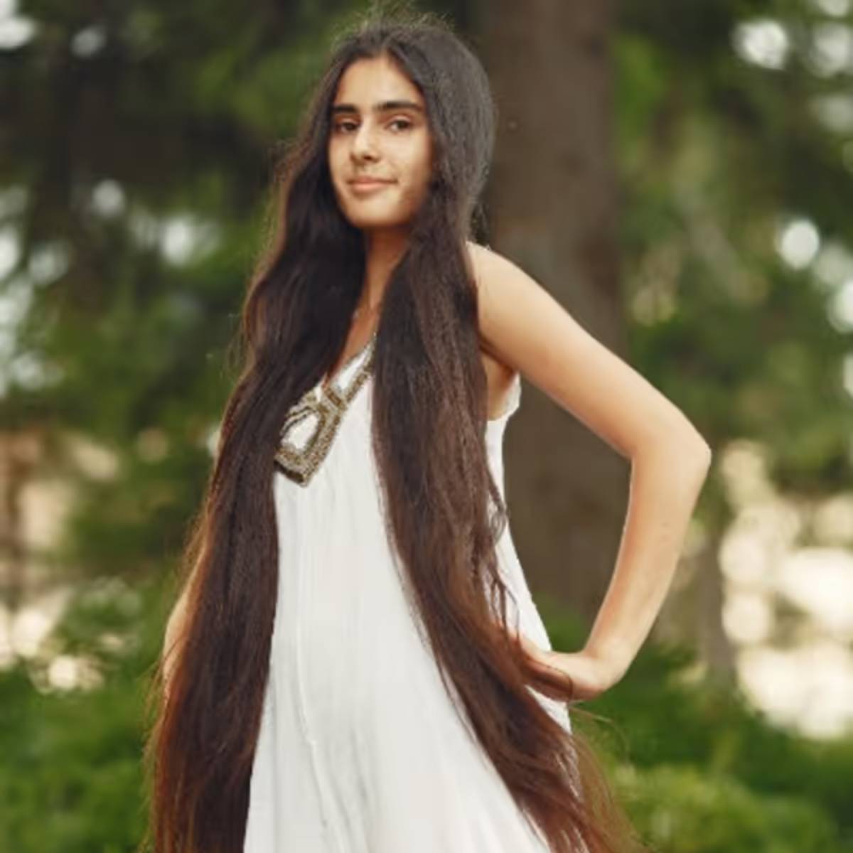 জেনেটিক্সও এর কারণ হতে পারে, কিন্তু এর অর্থ এই নয় যে আপনার কোনও পদক্ষেপ না নিয়ে কেবল টাক পড়া মেনে নেওয়া উচিত। বাজারে অনেক ওষুধ পাওয়া গেলেও, তাদের একই প্রভাব নেই।