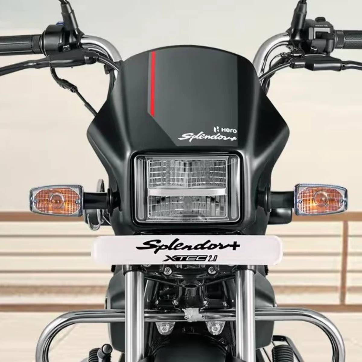 এটাও একটা বড় উদ্বেগের বিষয় কারণ এই উজ্জ্বল আলোগুলি আসন্ন আরোহী/চালকদের ধাঁধায় ফেলতে পারে এবং তাদের দেখার ক্ষমতা ব্যাহত করতে পারে।