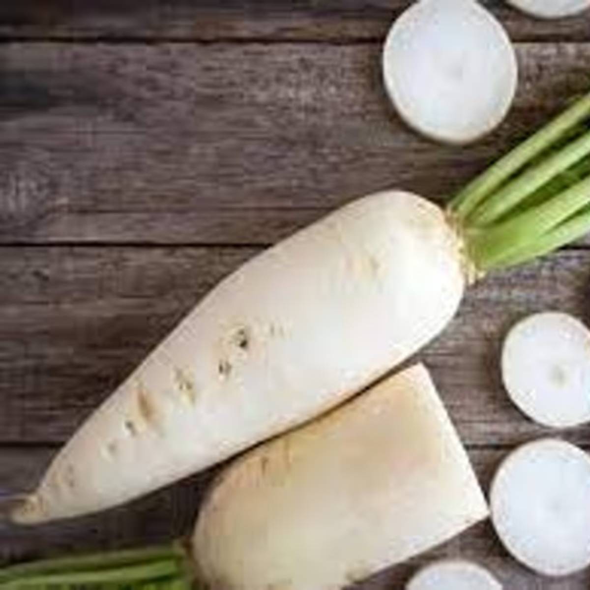 কিন্তু এই সবজি শরীরের জন্য ভীষণ ভাল। বিশেষ করে পেটের সমস্যা দূর করার জন্য মুলো খাওয়া খুবই জরুরী। মুলোর এমনই একটি পদ রইল, যেটা বানাতেও সহজ আর খেতেও বেশ সুস্বাদু। কিন্তু এই সবজি শরীরের জন্য ভীষণ ভাল। বিশেষ করে পেটের সমস্যা দূর করার জন্য মুলো খাওয়া খুবই জরুরী। মুলোর এমনই একটি পদ রইল, যেটা বানাতেও সহজ আর খেতেও বেশ সুস্বাদু।