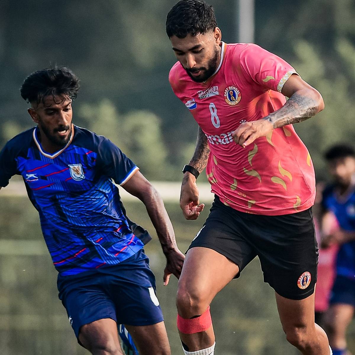 এদের পাখির চোখ এখন সুপার কাপ। ৪ ডিসেম্বর গোয়ার মাঠে সেমিফাইনালে খেলার জন্য তৈরি হচ্ছে এই ক্লাবগুলো।