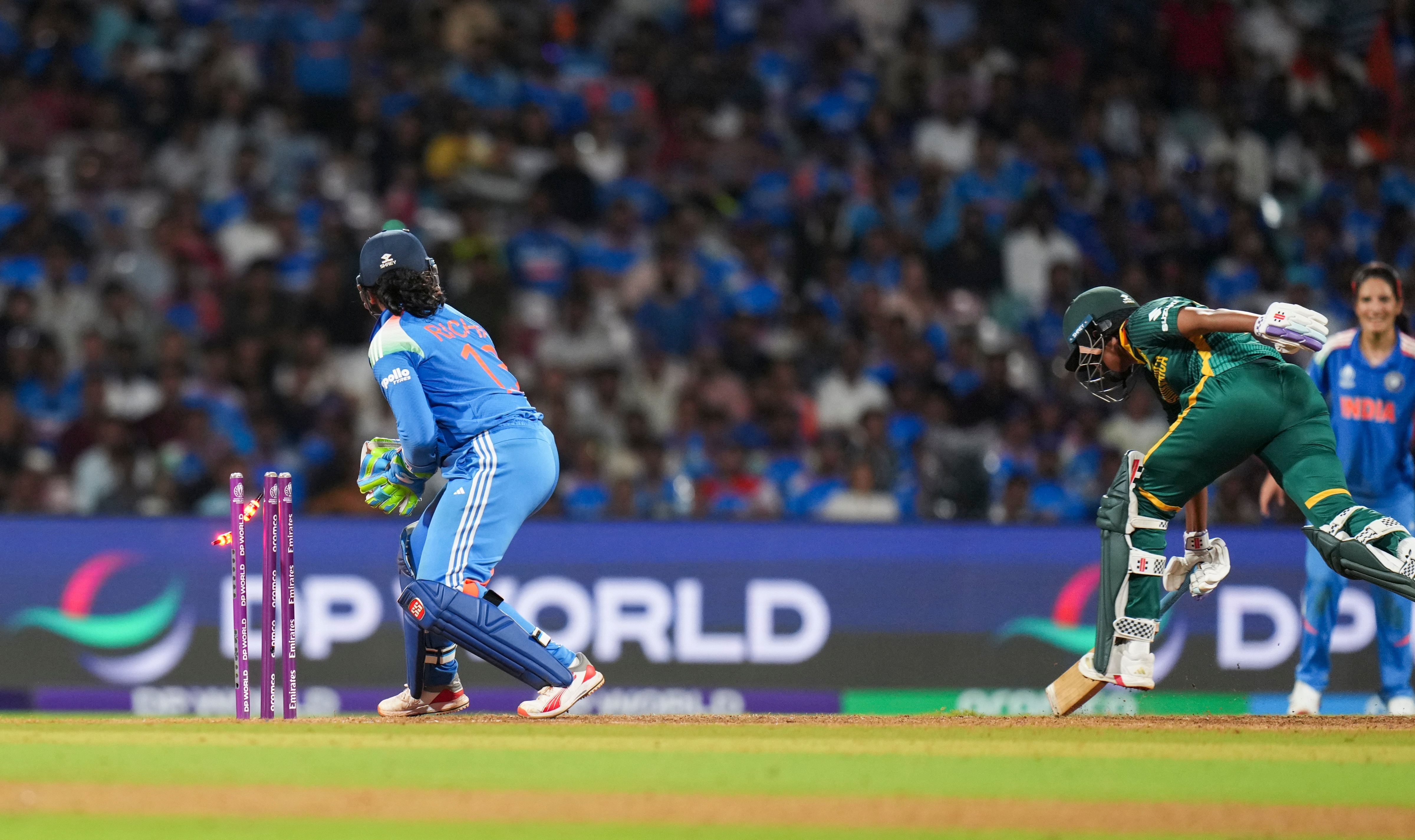 প্রতিভা দেখতে পেয়েছিলেন মানবেন্দ্র প্রতিভা দেখতে পেয়েছিলেন মানবেন্দ্র