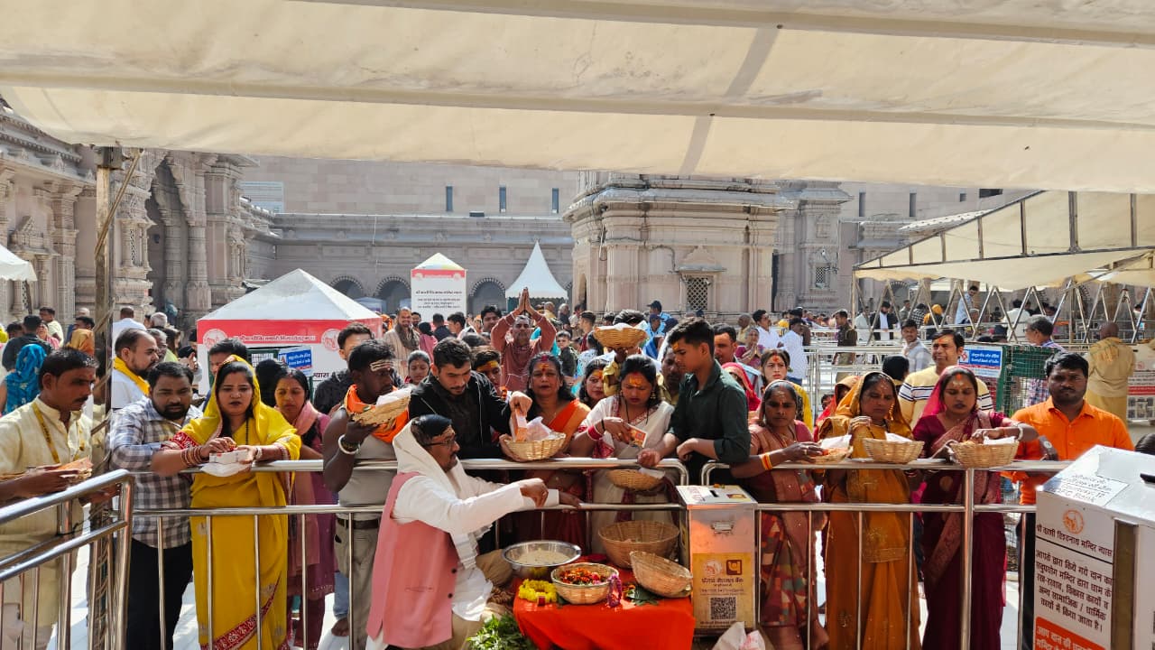Kashi Vishwanath Temple Kashi Vishwanath Temple