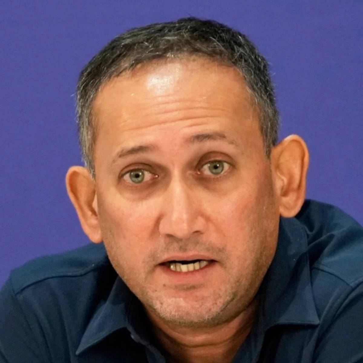 আগারকার ছাড়াও, মহম্মদ আসিফ এবং আরজি হল্যান্ডও টানা পাঁচবার টেস্টে শূন্য রানে আউট হয়েছেন।