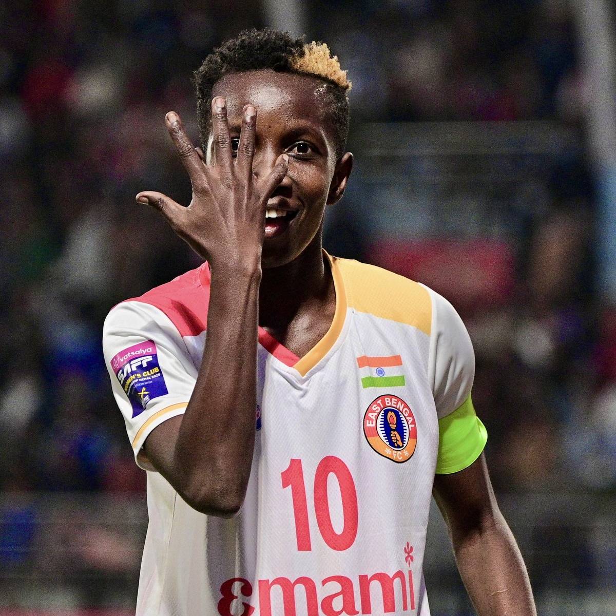 একের পর এক ক্লাবের বিরুদ্ধে দারুণ পারফর্ম করে ফাইনালে ওঠে ইস্টবেঙ্গলের মেয়েরা। আর সেই ধারা বজায় থাকল ফাইনালেও। সে কারণেই এই জয় খুব স্পেশাল লাল-হলুদের কাছে।