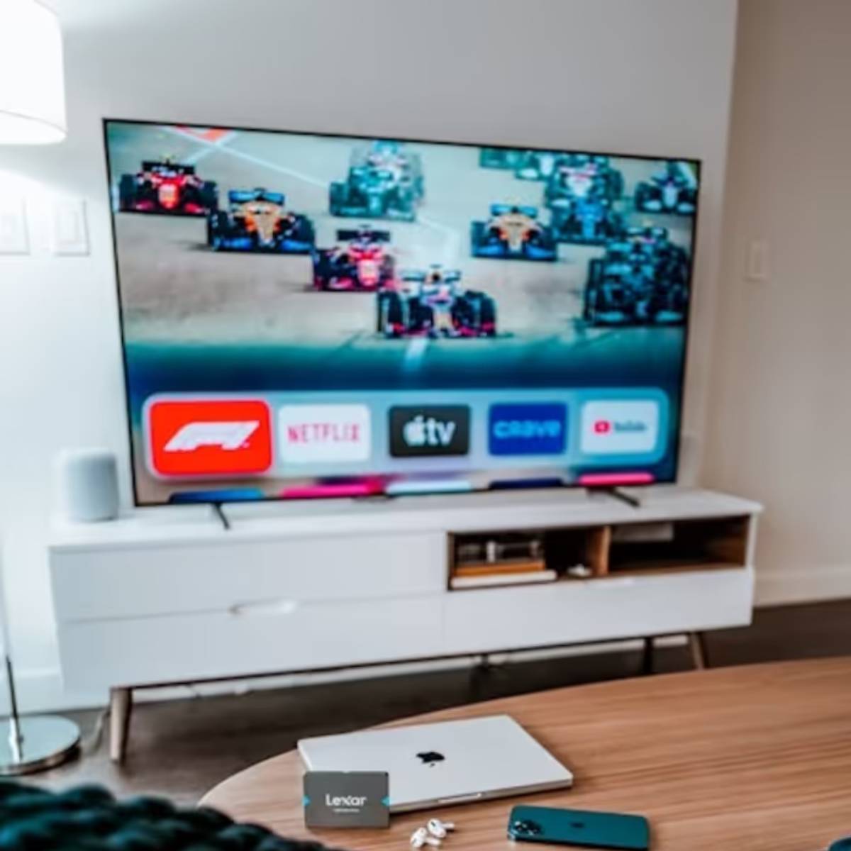 এখানে, আপনি ₹২০,২৪০ তে একটি Samsung ফুল এইচডি স্মার্ট টিভি কিনতে পারবেন। একটি ৫৫ ইঞ্চি TCL টিভি ₹৪০,০০০ তে পাওয়া যাচ্ছে।