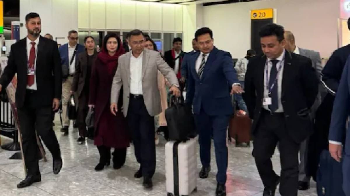 ঢাকার বিএএফ শাহিন কলেজ পড়েছেন