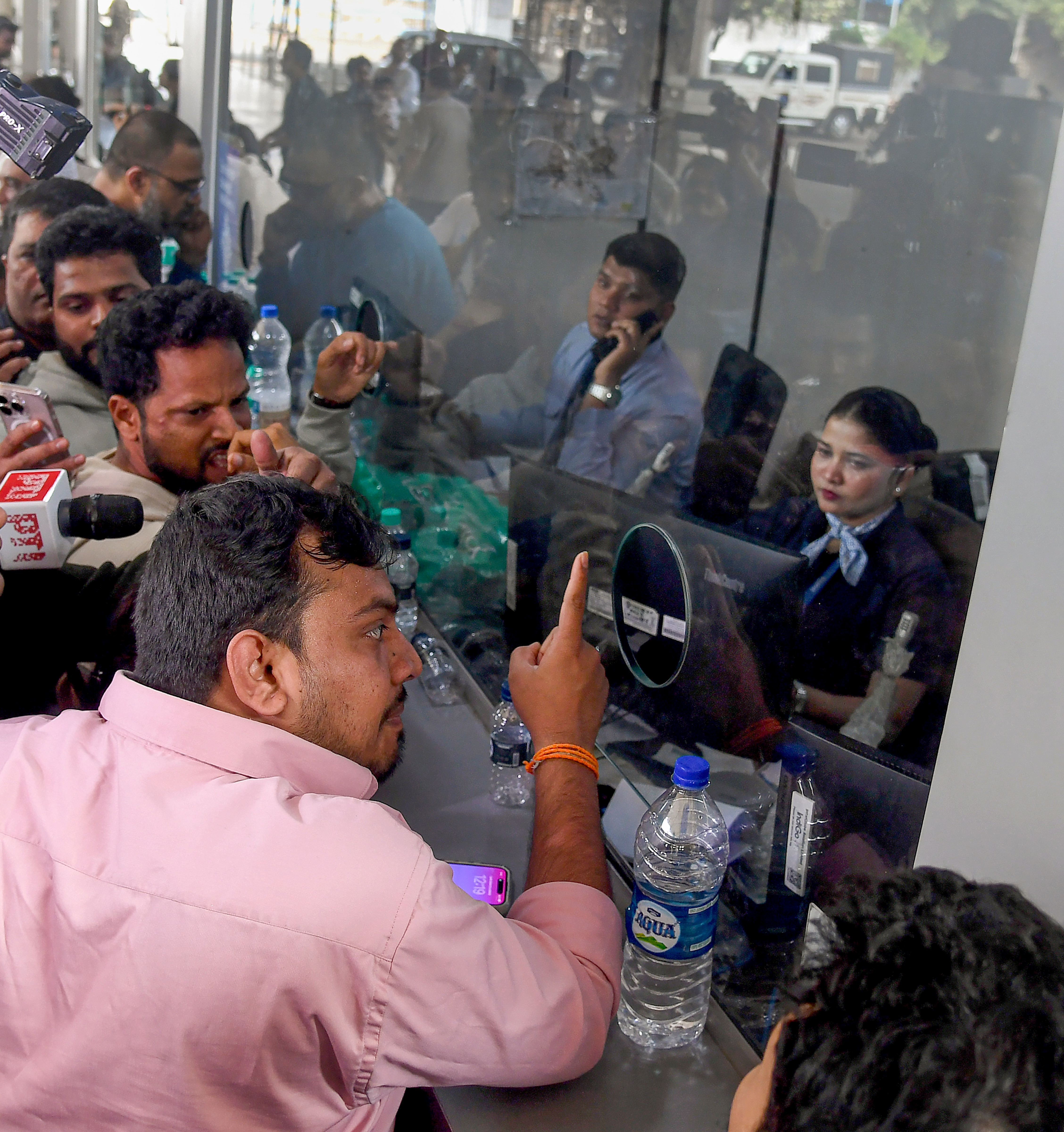 পোল খুলে দিলেন IndiGo-র প্রাক্তন কর্মী