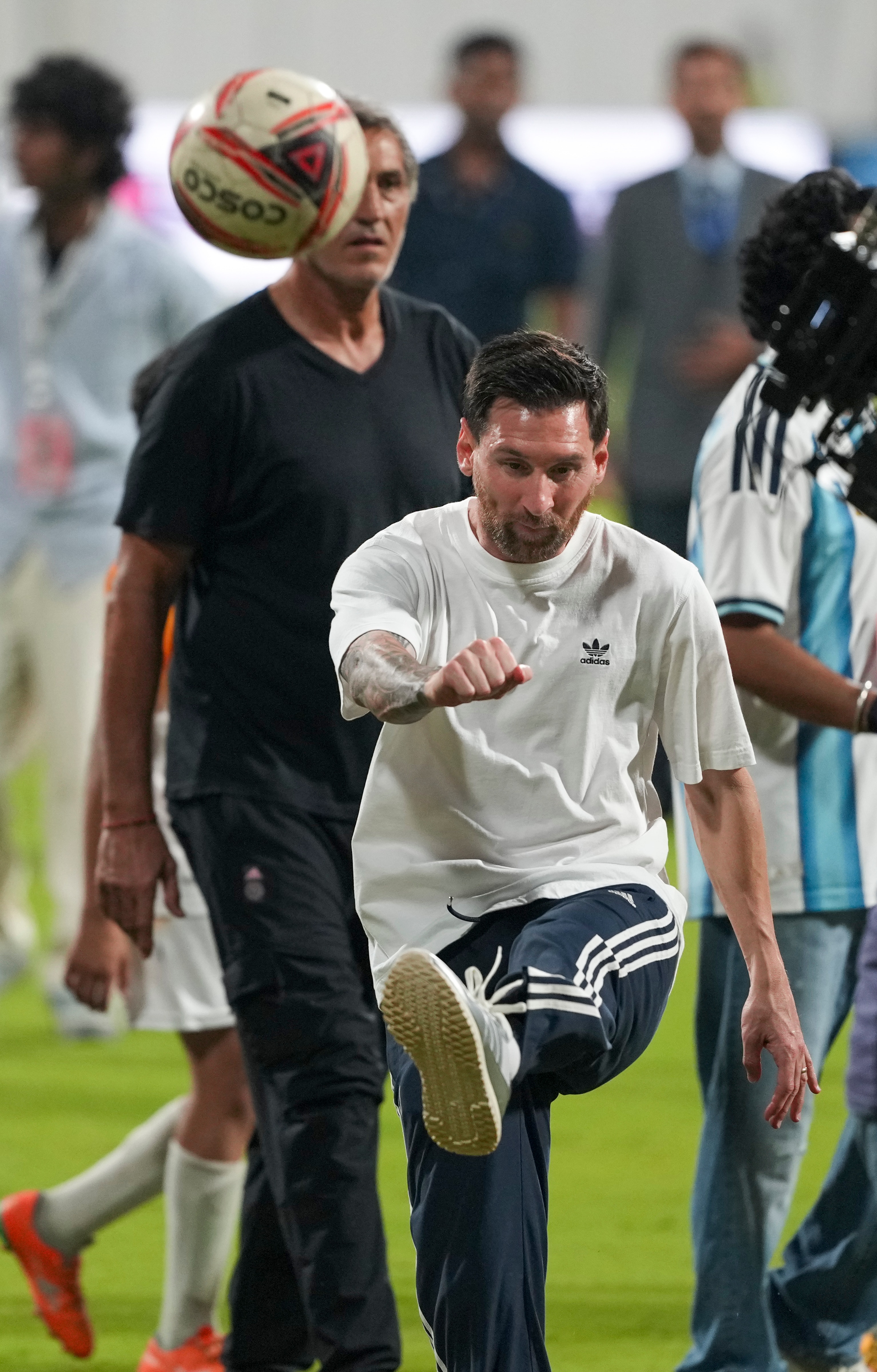 প্রতিটি মুহূর্ত যেন বাঁধিয়ে রাখার মতো প্রতিটি মুহূর্ত যেন বাঁধিয়ে রাখার মতো