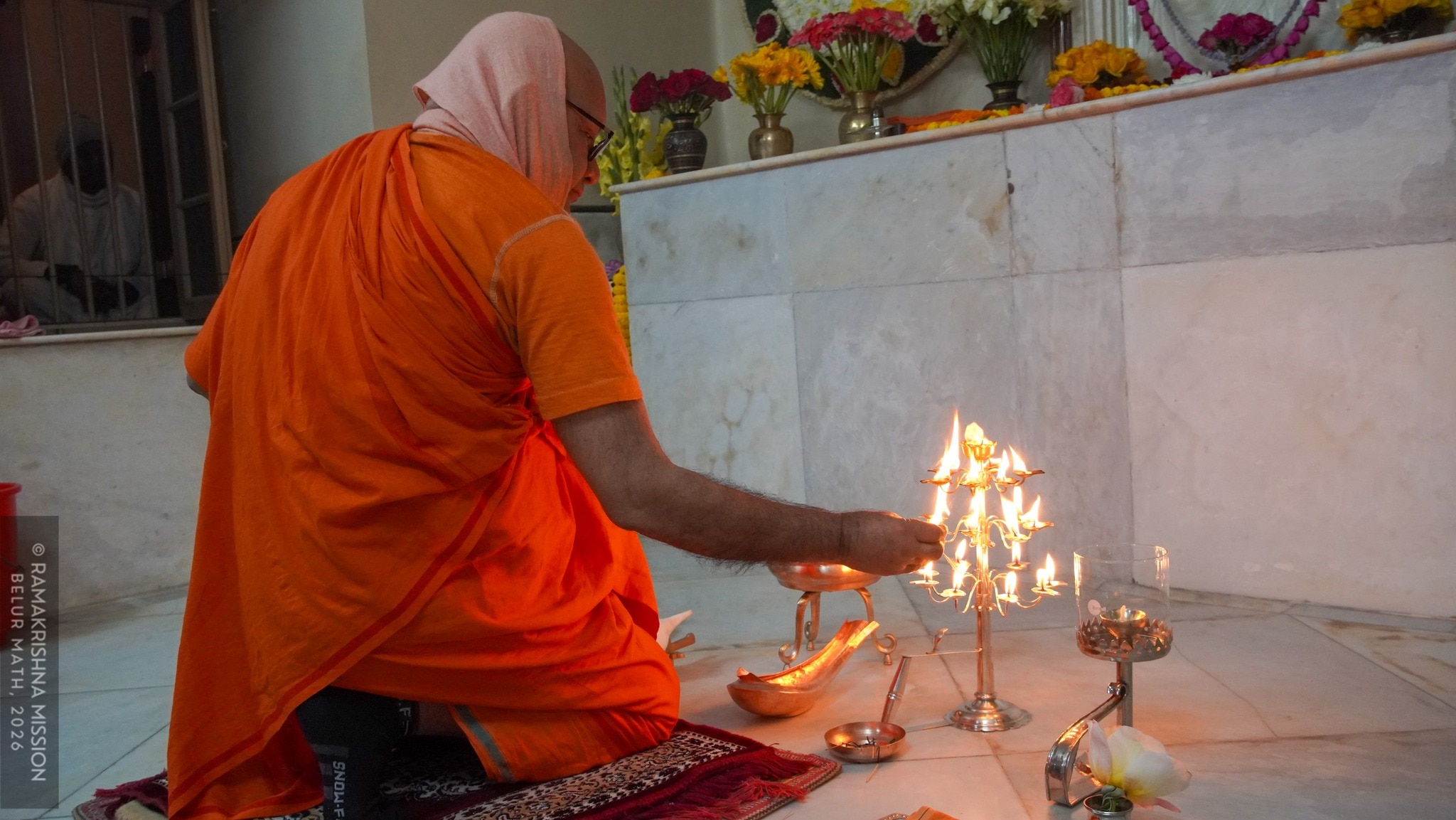 'শিবজ্ঞানে জীবসেবা'