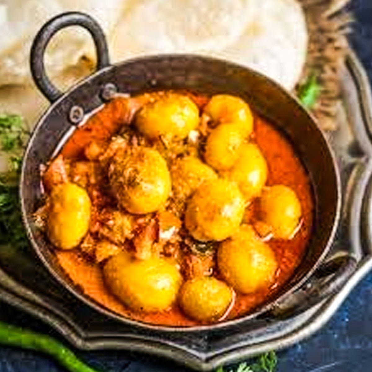 আলুর দম, বাসন্তী পোলাও