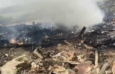  মুম্বই থেকে বারামতির উদ্দেশে রওনা দিয়েছিলেন