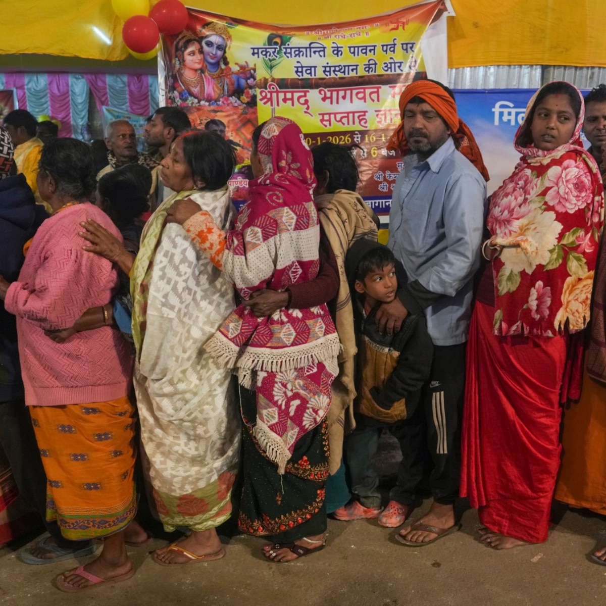 গঙ্গাসাগরে পুণ্যস্নানে মেলে শত জন্মের পুণ্য