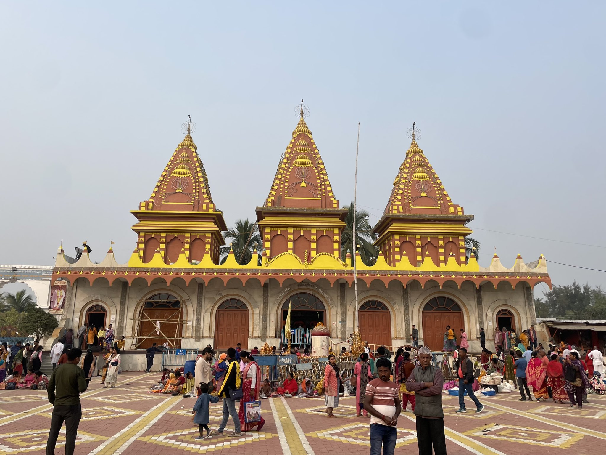 মিলনস্থানে ডুব দিলেই মোক্ষ লাভ