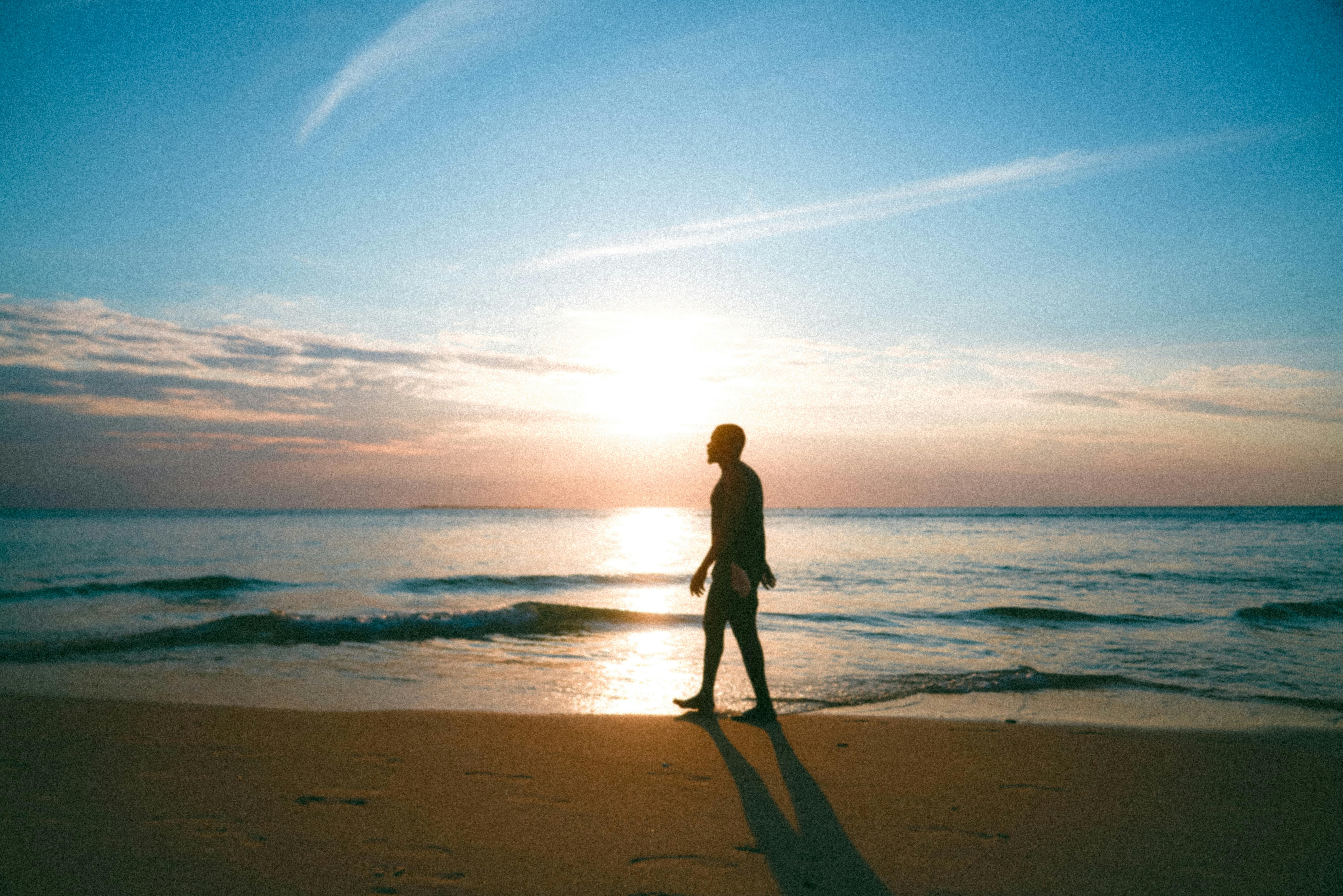 দিনে ৩০ মিনিট হাঁটা হল মাস্ট