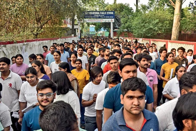 চাকরি প্রার্থীদের সংরক্ষণ নিয়ে গুরুত্বপূর্ণ রায় সুপ্রিম কোর্টের